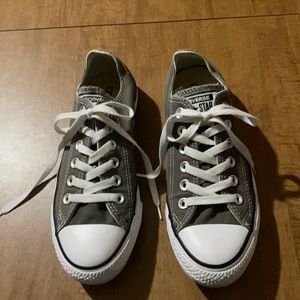 Women Converse
